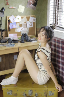 小妖精腰细奶大H侍卫